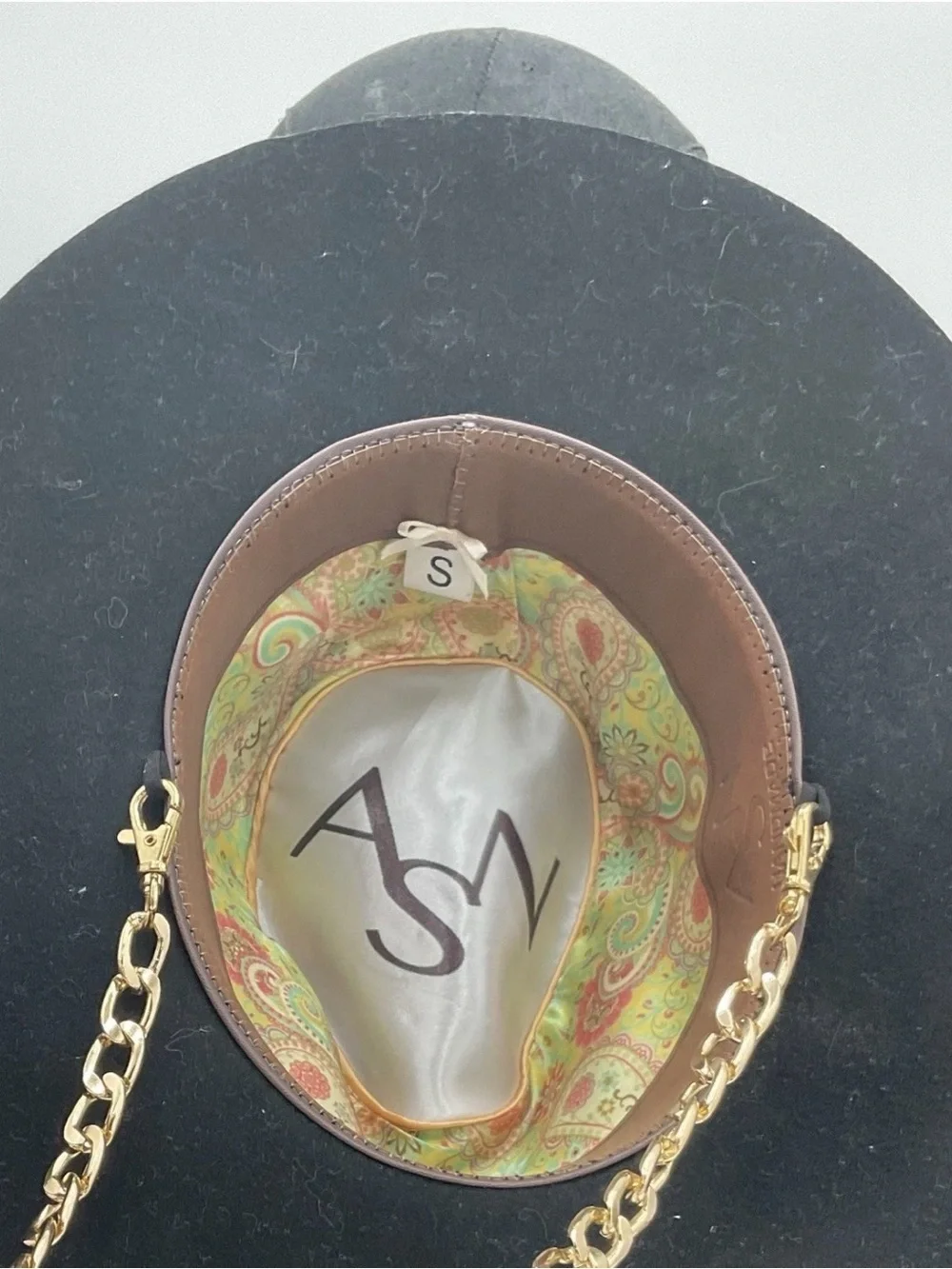 Free People ASN Hat Studded Chain Felt Hat , Floral Interior Lining, size small